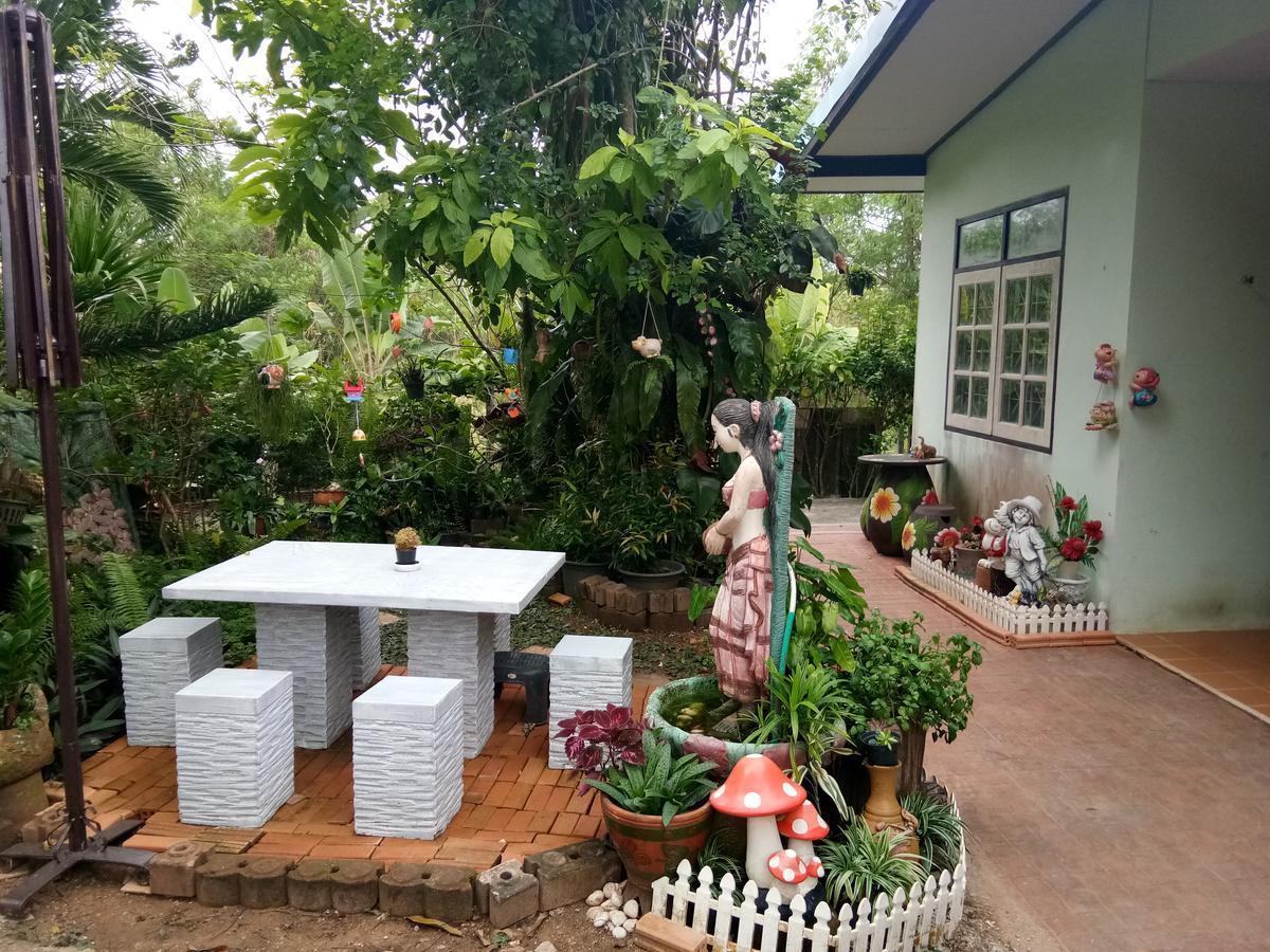 Garden Homestay Surat Thani